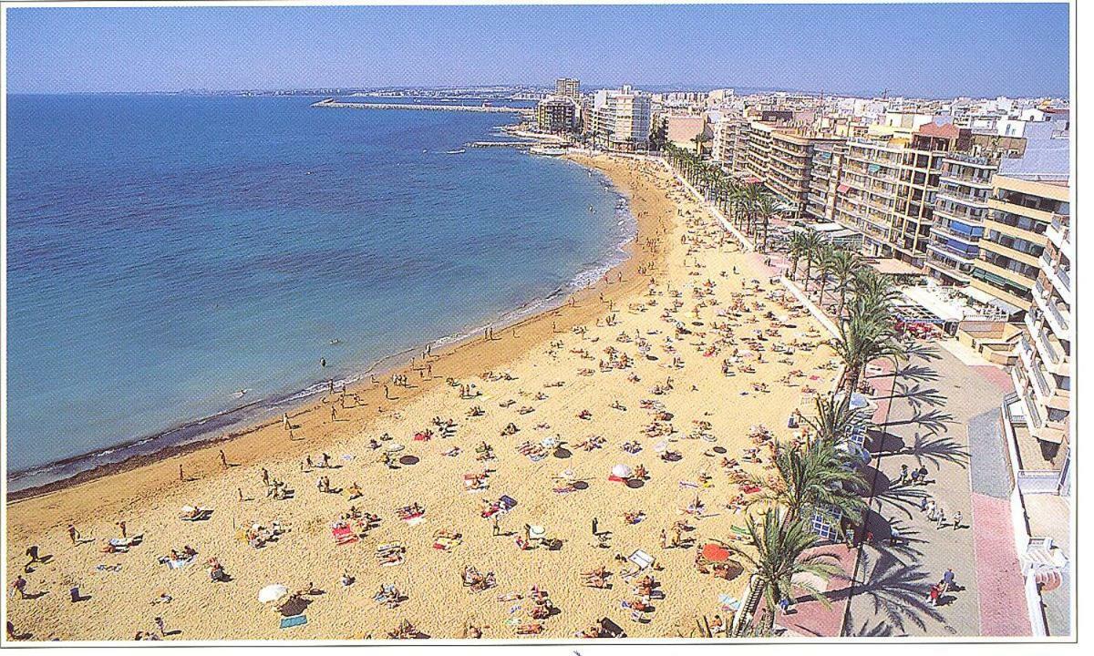 Apartament La Bonita Torrevieja Esterno foto